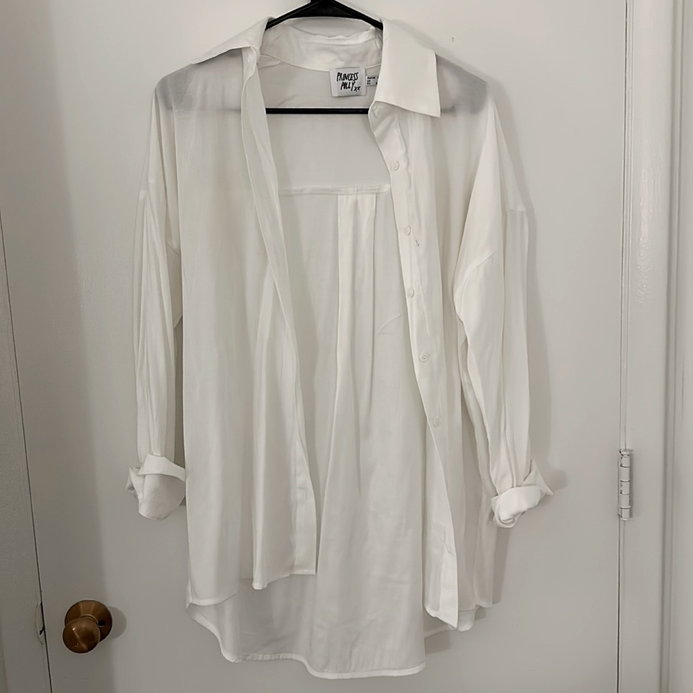 Princess Polly Women’s Oversized White Long Sleeve Button Up (Size: US 4)